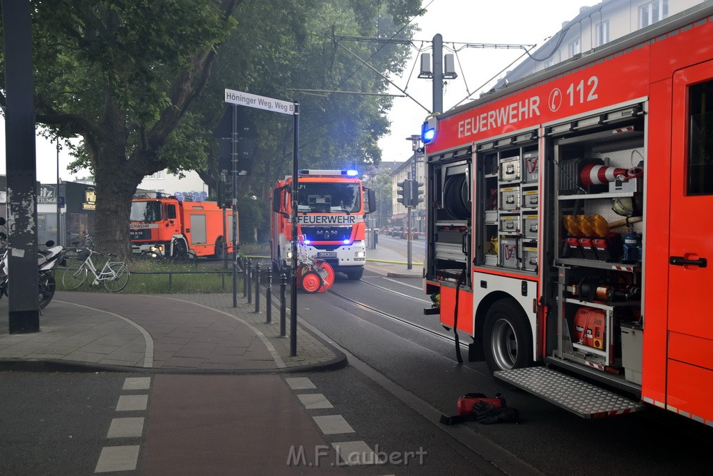 Feuer 3 Koeln Zollstock Hoenninger Weg P212.JPG - Miklos Laubert